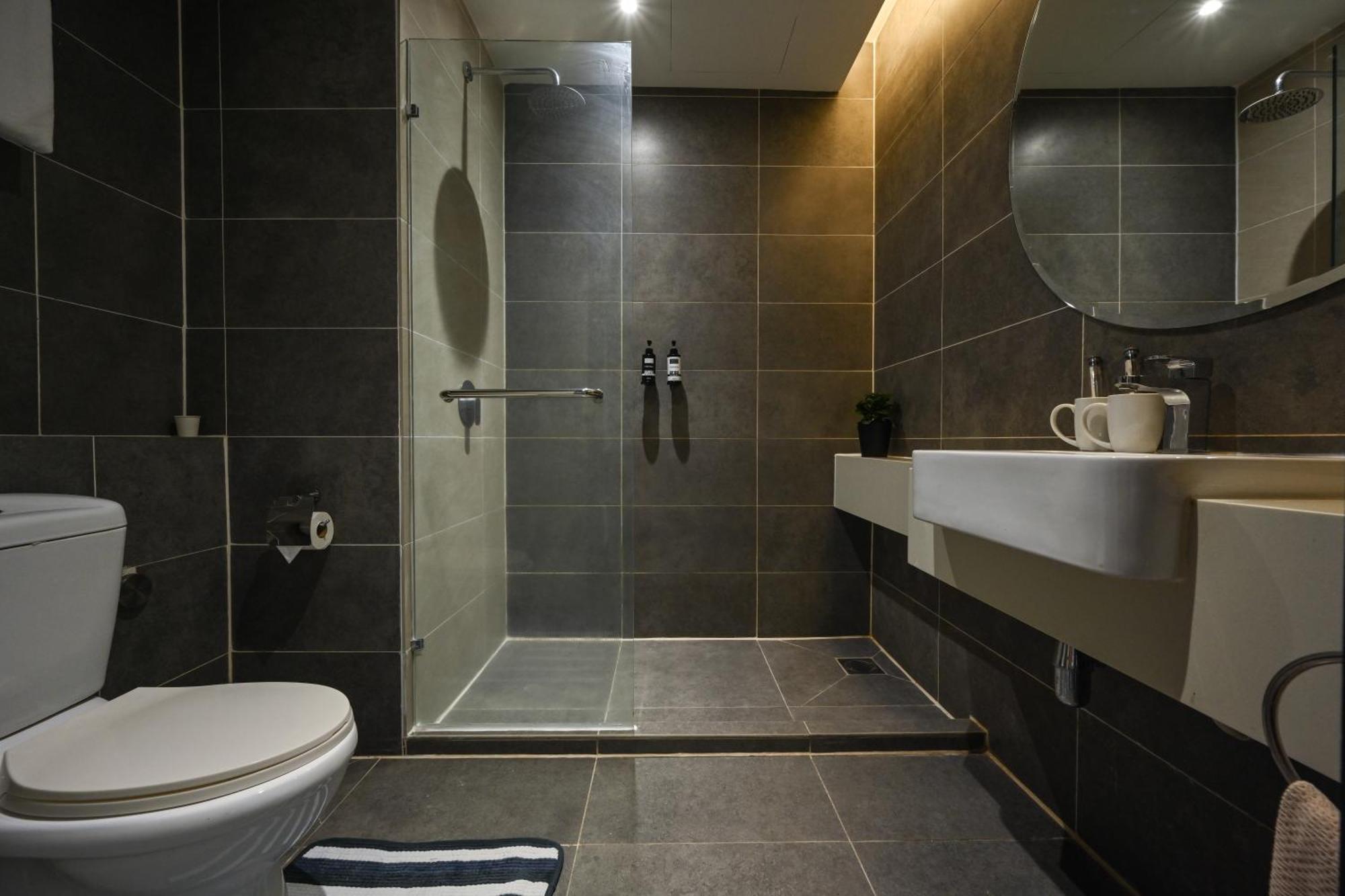 Aparthotel Asaya Damansara Petaling Jaya Exterior foto